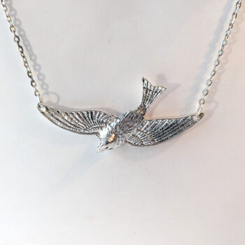 Antique Silver Large Soaring Bird Vintage Style Necklace - Image 3