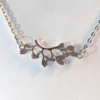 Arch Branch With Leaves Leaf Antique Silver Necklace - Image 4