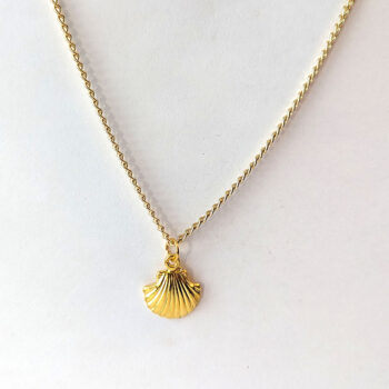 Gold Scallop Shell Necklace - Image 4