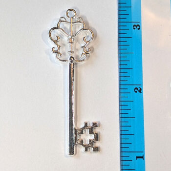 Large Master Skeleton Key Pendant 3D Double Sided Silver - Image 2