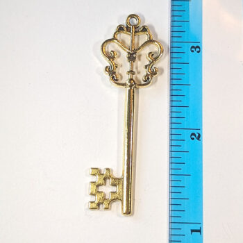 Large Master Skeleton Key Pendant 3D Double Sided Gold - Image 2