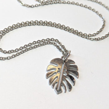 Antique Silver Monstera Leaf Pendant Necklace - Image 3