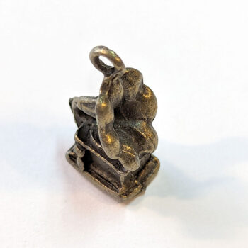 Old Fashioned Gramophone Music Player Charm Antique Bronze - Image 3