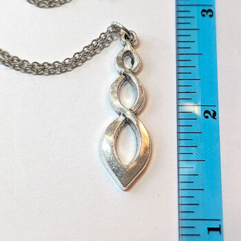 Modern Triple Oval Drop Geometrical Pendant Necklace Silver - Image 2