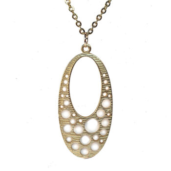 KC Gold Large Oval Vintage Style Necklace