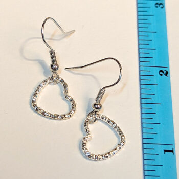 Silver Textured Geometric Heart Earrings - Image 3