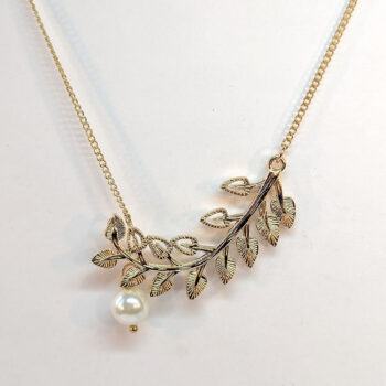 KC Gold Curved Branch Leaves With Pearl Necklace - Image 3