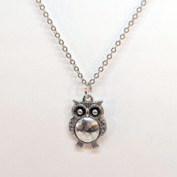 Antique Silver Cute Oval Owl Necklace - Image 3