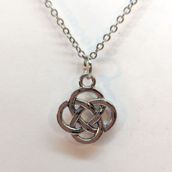 Celtic Knot Round Antique Silver Necklace - Image 4