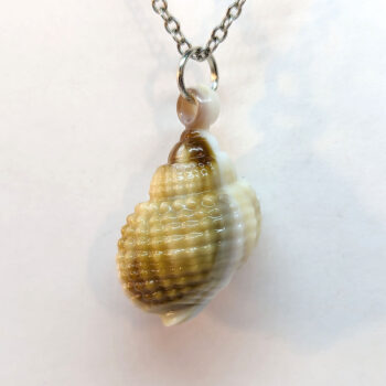 Acrylic Marble Cream Brown Marble Tulip Shell Necklace - Image 5