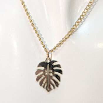 Gold Monstera Leaf Pendant Necklace - Image 3