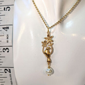 Gold Bird With Flowers Pearl Necklace - Image 2