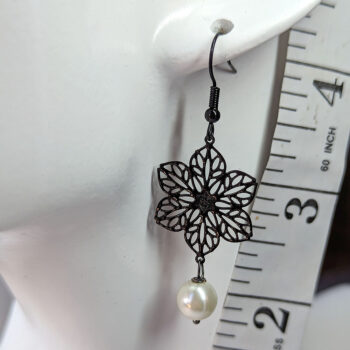 Black Filigree Flower Connector With Pearl Earrings - Image 5