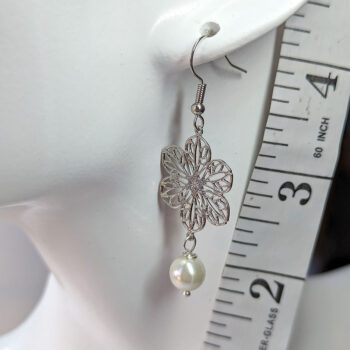 Antique Silver Filigree Flower Connector With Pearl Earrings - Image 2