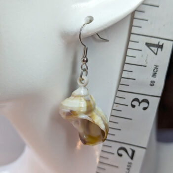 Acrylic Cream Brown Marble Wide Tulip Shell Earrings - Image 2