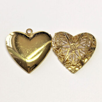 Gold Hollow Filigree Heart Locket Pendant - Image 5