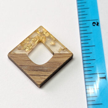 Clear Gold-leaf Diamond Resin Geometric Wood Pendant - Image 2