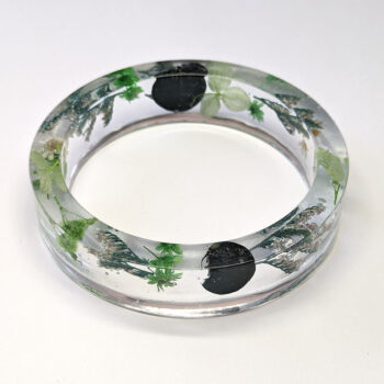 Real Dried Green Flowers Slip-on Bangle Resin Bracelet - Image 2