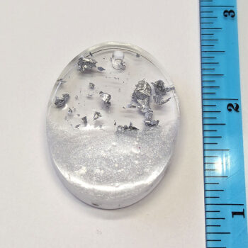 Silver Gold Leaf Mica Oval Resin Pendant - Image 3