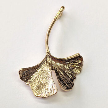 KC Gold Ginkgo Biloba Leaf Connector Pendant