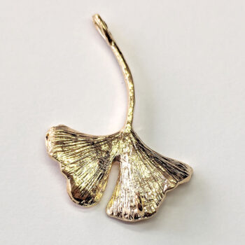 KC Gold Ginkgo Biloba Leaf Connector Pendant - Image 3