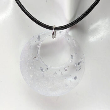 Silver Gold Leaf Mica Hollow Circle Resin Necklace - Image 3