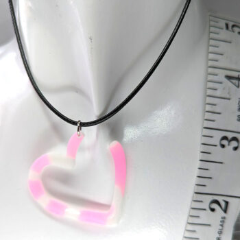 Colored and White Open Heart Resin Necklace - Image 4