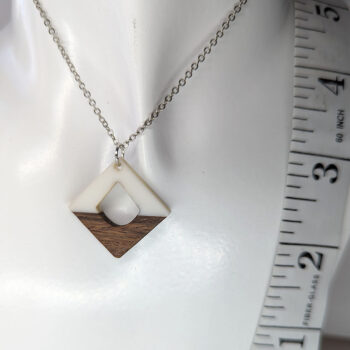 White Resin Wood Hollow Diamond Necklace - Image 5