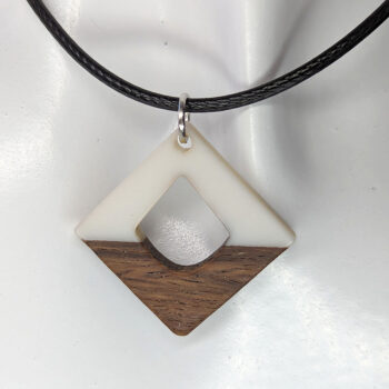 White Resin Wood Hollow Diamond Necklace - Image 3