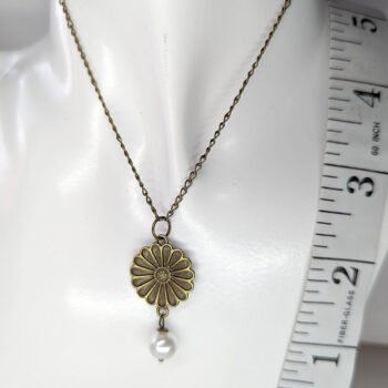 Antique Bronze Dainty Daisy Flower With Pearl Necklace - Image 3