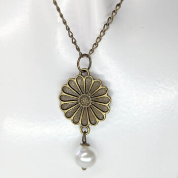 Antique Bronze Dainty Daisy Flower With Pearl Necklace - Image 2