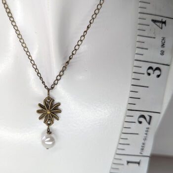 Antique Bronze Dainty Daisy Flower With Pearl Necklace - Image 6