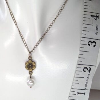 Dainty Flower Antique Bronze Pearl Necklace - Image 3