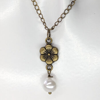 Dainty Flower Antique Bronze Pearl Necklace