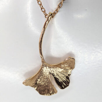 KC Gold Ginkgo Biloba Leaf Necklace - Image 2