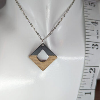 Black Resin Wood Hollow Diamond Necklace - Image 3