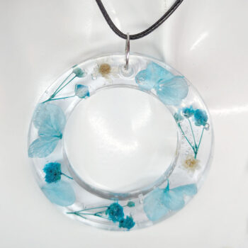 Real Dried Blue Flowers Large Hoop Resin Necklace - Image 3