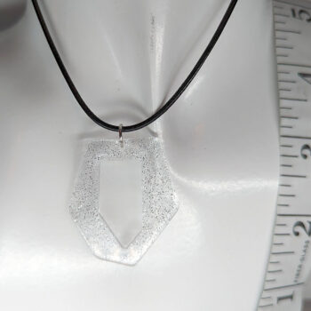 Silver Glitter Medium Irregular Shape Resin Necklace - Image 4