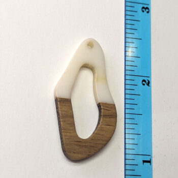 White Irregular Oval Geometric Light Wood Resin Pendant - Image 2