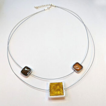 Modern Triple Floating Squares Gold Brown Resin Necklace - Image 4