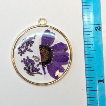 Round Purple Real Dried Flowers Resin Pendant Gold - Image 2