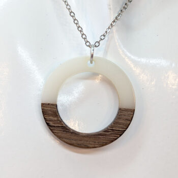 White Resin Wood Hollow Round Hoop Necklace - Image 4