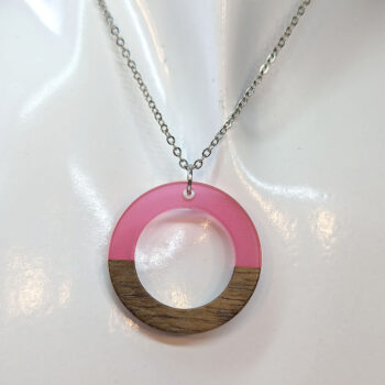 Pink Resin Wood Hollow Round Hoop Necklace - Image 3