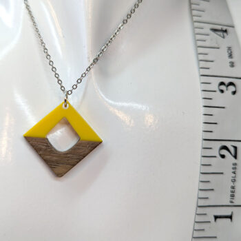 Yellow Resin Wood Hollow Diamond Necklace - Image 4