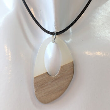 White Resin Wood Hollow Irregular Oval Necklace