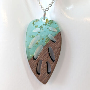 Green Gold Leaf Resin Wood Hollow Leaf Necklace - Image 4