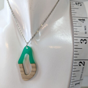 Green Resin Light Wood Hollow Irregular Oval Necklace - Image 2