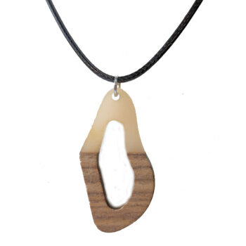 Cream Resin Wood Hollow Irregular Oval Necklace