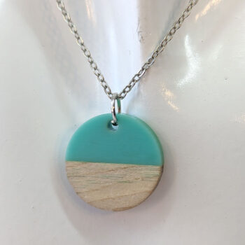 Turquoise Resin Wood Round Circle Necklace - Image 4