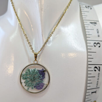 Real Dried Blue Purple Flowers Daisy Resin Round Necklace Gold - Image 2